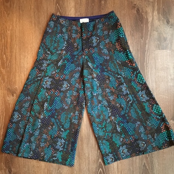 Anthropologie Essential Culotte Cropped Wide Leg Gaucho Snake Snakeskin Fall 4 - Picture 3 of 10
